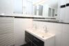 Stilvolle Altbauwohnung in begehrter Lage von Düsseldorf-Pempelfort - Badezimmer