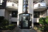 Möblierte 3,5-Zi.-Architektenwohnung mit Luxus-Einbauküche und Balkon in Süd-/Ostausrichtung - Hauseingang