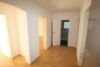 Gut geschnittene 3-Zimmer-Hochparterrewohnung mit modernem Bad und Balkon in Meerbusch-Strümp! - Dielenbereich