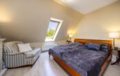 Zentral und stilvoll wohnen in Meerbusch-Osterath – individuelle Doppelhaushälfte mit Stil - Elternschlafzimmer OG