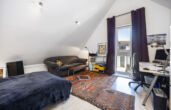 Zentral und stilvoll wohnen in Meerbusch-Osterath – individuelle Doppelhaushälfte mit Stil - Studio