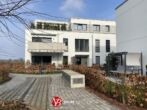Moderne 2-Zimmer-Wohnung mit EBK und Garten mit Weitblick ins Grüne - Titelbild