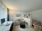 Singles aufgepasst! Möbeliertes Apartment mit separater Einbauküche in Meerbusch-Büderich - Wohnbereich