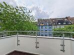 Stilvolle 3-Zimmer-Altbauwohnung mit Balkon und EBK in bevorzugter Lage von D-Pempelfort - Balkon