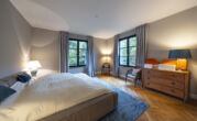 Luxuriöse Familienvilla in Alt-Meererbusch - Masterschlafzimmer
