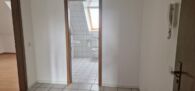 Charmante 2-Zimmer-Wohnung mit Einbauküche in beliebter Lage von Meerbusch-Büderich - Flur