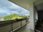 Lichtdurchflutete 3-Zimmer-Wohnung mit zwei Balkonen in Niederkassel - 2. Balkon