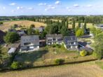 Eine beeindruckende Lage! Immobilien-Ensemble mit unverbaubarem Feldblick gegenüber dem Gut Dyckhof - Immobilien-Ensemble Drohnenansicht