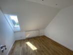 Traumhafte Maisonettewohnung in Grünlage Nähe Dorfstraße - Kinderzimmer/ Büro