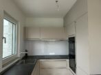 Exklusive Penthouse-Neubauwohnung mit Einbauküche und Sonnenmarkise in Meerbusch-Büderich! - Küche Ansicht  2