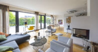 Traumhaus mit Pool in Viersen-Süchteln - Wohnzimmer Ansicht 1