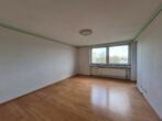Wohnungspaket bestehend aus 2 nebeneinanderliegenden Eigentumswohnungen zentral gelegen in Neuss-Erfttal - Wohnzimmer (Wohnung Nr. 5)