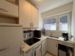 Helle 2-Zimmer-Wohnung mit zwei Balkonen und Einbauküche im Herzen von Meerbusch-Büderich! - Küche