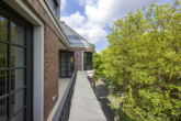 Luxuriöse, neuwertige 5-Zi. Whg. mit 2 Terrassen, Aufzug und 2 Stellplätzen im Herzen von Oberkassel - Terrasse vorne Ansicht 1