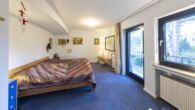 Mit einem großen Raum- und Platzangebot! Geräumiges Einfamilienhaus im Herzen von Meerbusch-Büderich - Schlafzimmer 2