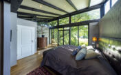 Einzigartige Architektur! Außergewöhnliches Anwesen in idyllischer Feldrandlage nahe des Rheins - Masterschlafzimmer DG
