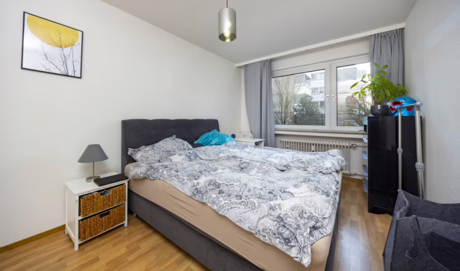 Charmante 2-Zimmer-Wohnung mit Balkon in Meerbusch-Bösinghoven - Schlafzimmer (196801)