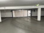 Luxuriöse Penthouse-Wohnung mit großzügiger Dachterrasse, Aufzug, Einbauküche und 2 TG-Stellplätzen - Tiefgaragenzufahrt