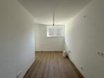 Erstbezug nach Modernisierung! Lichtdurchflutete 2-Zimmer-Wohnung mit 2 Balkonen im Herzen von Büderich - Küche weitere Ansicht