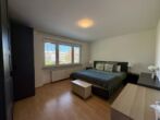 Sehr gepflegtes 4-Parteien-Haus (aufgeteilt) mit zwei Garagen in beliebter Lage von Meerbusch-Büderich - Schlafzimmer (Wohnung im 1. Obergeschoss)