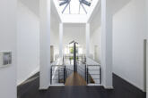 Traumhafte Villa mit Einliegerwohnung auf einmaligem Süd-West-Grundstück im Villenviertel Alt-Meererbusch - OG Galerie mit Lichtkuppel