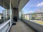 Möbliertes 2-Zimmer-Refugium zum Wohlfühlen mit Balkon in Düsseldorf-Lörick! - Balkon in Ost-Ausrichtung Ansicht 1